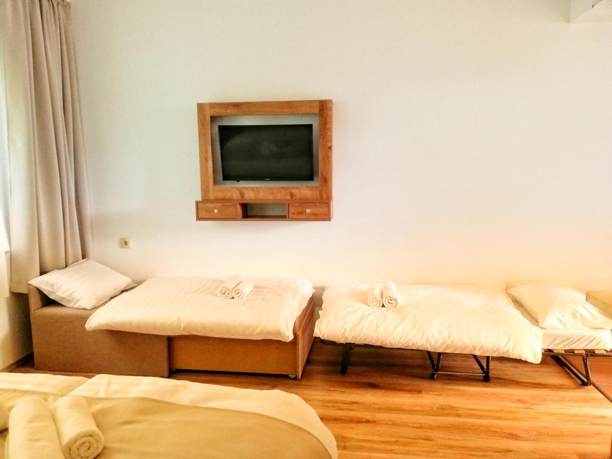 Boro Apartman Tiszafüred Екстериор снимка