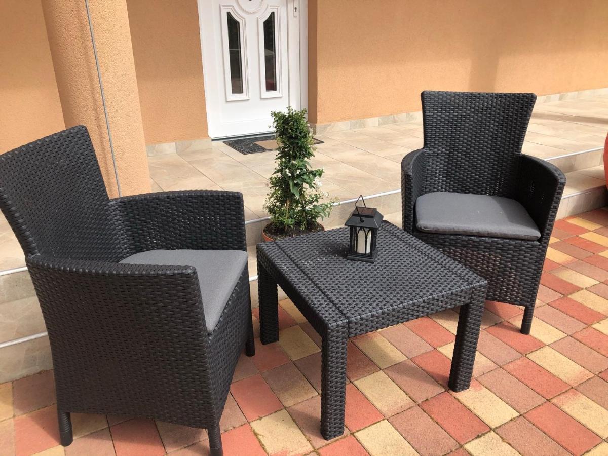 Boro Apartman Tiszafüred Екстериор снимка