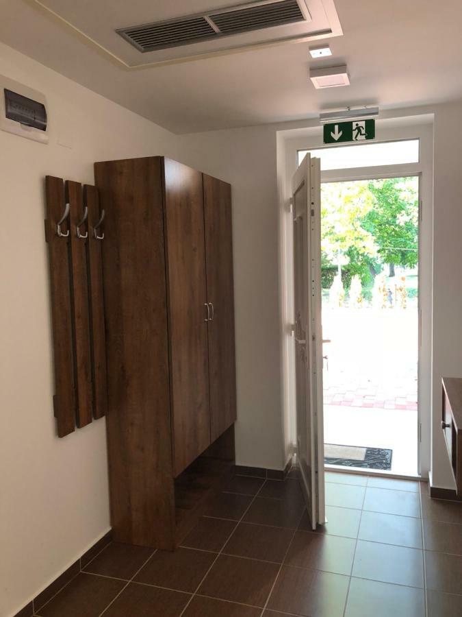 Boro Apartman Tiszafüred Екстериор снимка